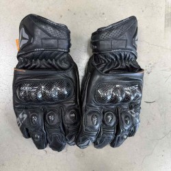 Δερμάτινα γάντια SECA TRACKDAY SHORT BLACK ΕΠΙΣΤΡΟΦΗ ΠΡΟΪΟΝΤΟΣ Δερμάτινα γάντια SECA TRACKDAY SHORT BLACK ΕΠΙΣΤΡΟΦΗ ΠΡΟΪΟΝΤΟΣ