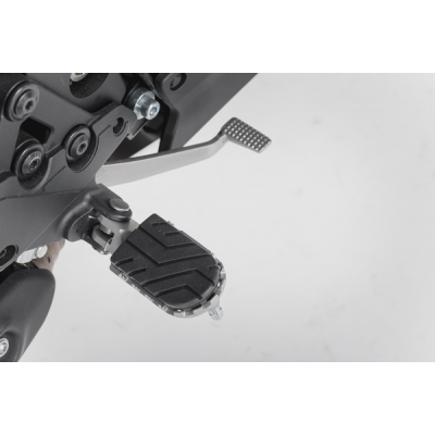 Μαρσπιέ μηχανής SW-MOTECH ION για KLE 300