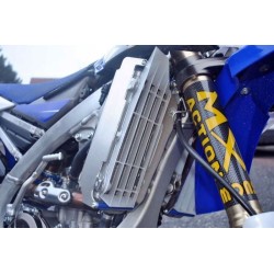 Προστατευτικό ψυγείου WRF BL AXP RACING AX1345 Προστατευτικό ψυγείου WRF BL AXP RACING AX1345