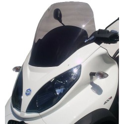 Μπροστινό παρμπρίζ racing smoked black 62 cm 4mm BULLSTER BP007RCFN