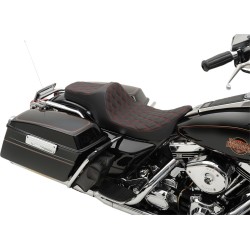 Καθίσματα PREDATOR III double diamond vinyl μαύρο/κόκκινο DRAG SPECIALTIES 0801-1131 Καθίσματα PREDATOR III double diamond vinyl μαύρο/κόκκινο DRAG SPECIALTIES 0801-1131