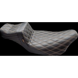 Σέλα Tailwhip Daddy Long Legs - Double Diamond με κλωστή σε χρώμα κάστανο - FLH/FLT '08-'23 LE PERA LK-587DLDD-CHET Σέλα Tailwhip Daddy Long Legs - Double Diamond με κλωστή σε χρώμα κάστανο - FLH/FLT '08-'23 LE PERA LK-587DLDD-CHET