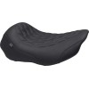Φαρδιά σέλα Tripper - σόλο - ραφές σε χρώμα gun metal MUSTANG SEATS 88503GM