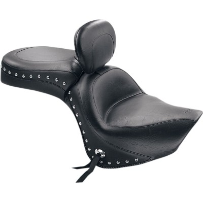Διμερής σέλα wide touring 2-up με καρφιά, conchos και πλάτη οδηγού MUSTANG SEATS 79416 Διμερής σέλα wide touring 2-up με καρφιά, conchos και πλάτη οδηγού MUSTANG SEATS 79416