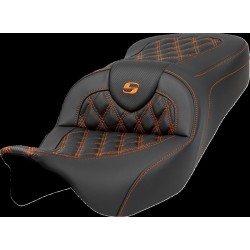 Κάθισμα Roadsofa - Lattice Stitch - πορτοκαλί ραφή SADDLEMEN 808-07B-18203 Κάθισμα Roadsofa - Lattice Stitch - πορτοκαλί ραφή SADDLEMEN 808-07B-18203