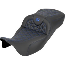 Σέλα RoadSofa Tri Gripper - εκτεταμένη πρόσβαση - μπλε ραφή - χωρίς πλάτη SADDLEMEN 808-07B-21101 Σέλα RoadSofa Tri Gripper - εκτεταμένη πρόσβαση - μπλε ραφή - χωρίς πλάτη SADDLEMEN 808-07B-21101