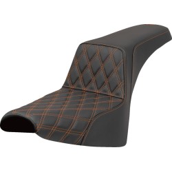 Κάθισμα step up ls πορτοκαλί ραφή SADDLEMEN 818-30-17203 Κάθισμα step up ls πορτοκαλί ραφή SADDLEMEN 818-30-17203