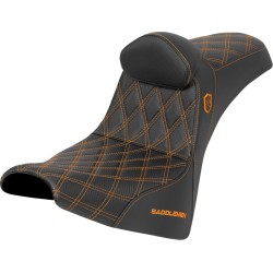 Κάθισμα Pro Series SDC Performance - χωρίς πλάτη - πορτοκαλί ραφή - Gripper SADDLEMEN SC81830DB3 Κάθισμα Pro Series SDC Performance - χωρίς πλάτη - πορτοκαλί ραφή - Gripper SADDLEMEN SC81830DB3