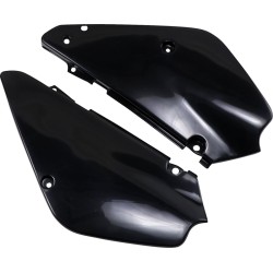Πλευρικά πάνελ SUZUKI RM85 μαύρα UFO PLAST SU03970#001