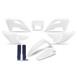 Σετ πλήρους αμαξώματος TE/FE 24-25 OE UFO PLAST HUKIT627F@999W Σετ πλήρους αμαξώματος TE/FE 24-25 OE UFO PLAST HUKIT627F@999W
