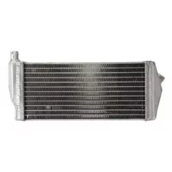 Αριστερό ψυγείο νερού RAD-171L  She Corse 2.5l IF/3.0l IF 2013 Αριστερό ψυγείο νερού RAD-171L  She Corse 2.5l IF/3.0l IF 2013