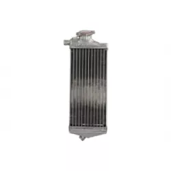 Δεξί ψυγείο νερού μηχανής RAD-169R She Corse 2.5l/3.0l R R 2014-2018 / SE 3.0l F-R 2015-2018 Δεξί ψυγείο νερού μηχανής RAD-169R She Corse 2.5l/3.0l R R 2014-2018 / SE 3.0l F-R 2015-2018