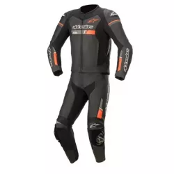 Δερμάτινη στολή αναβάτη ALPINESTARS GP FORCE V2 2PC BLACK/RED Δερμάτινη στολή αναβάτη ALPINESTARS GP FORCE V2 2PC BLACK/RED