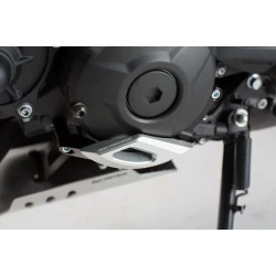 Ποδιά κινητήρα SW-MOTECH ENGINE CASE PROTECTOR FJ-09 850 ABS Ποδιά κινητήρα SW-MOTECH ENGINE CASE PROTECTOR FJ-09 850 ABS