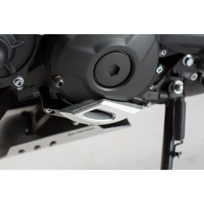 Ποδιά κινητήρα SW-MOTECH ENGINE CASE PROTECTOR FJ-09 850 ABS