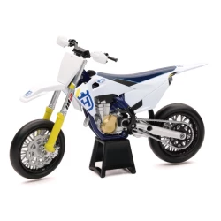 Παιχνίδι - μοτοσυκλέτα NEW-RAY HUSQVARNA FS450 1:12 Παιχνίδι - μοτοσυκλέτα NEW-RAY HUSQVARNA FS450 1:12